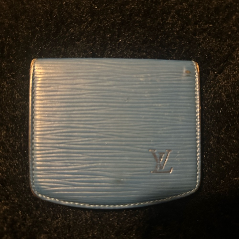 Louis Vuitton epi coin pouch